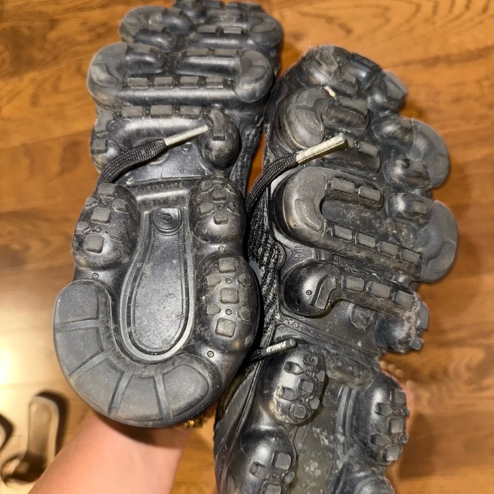 Nike Air VaporMax Flyknit 3 - Picture 4 of 5